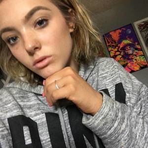 Meet your Posher, Lauryn